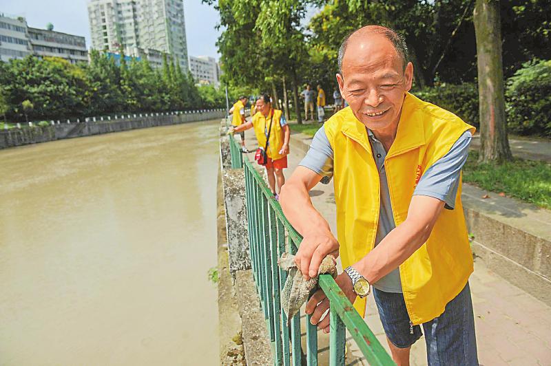 成都金牛區(qū)成立離退休干部“治水護水”志愿服務小隊